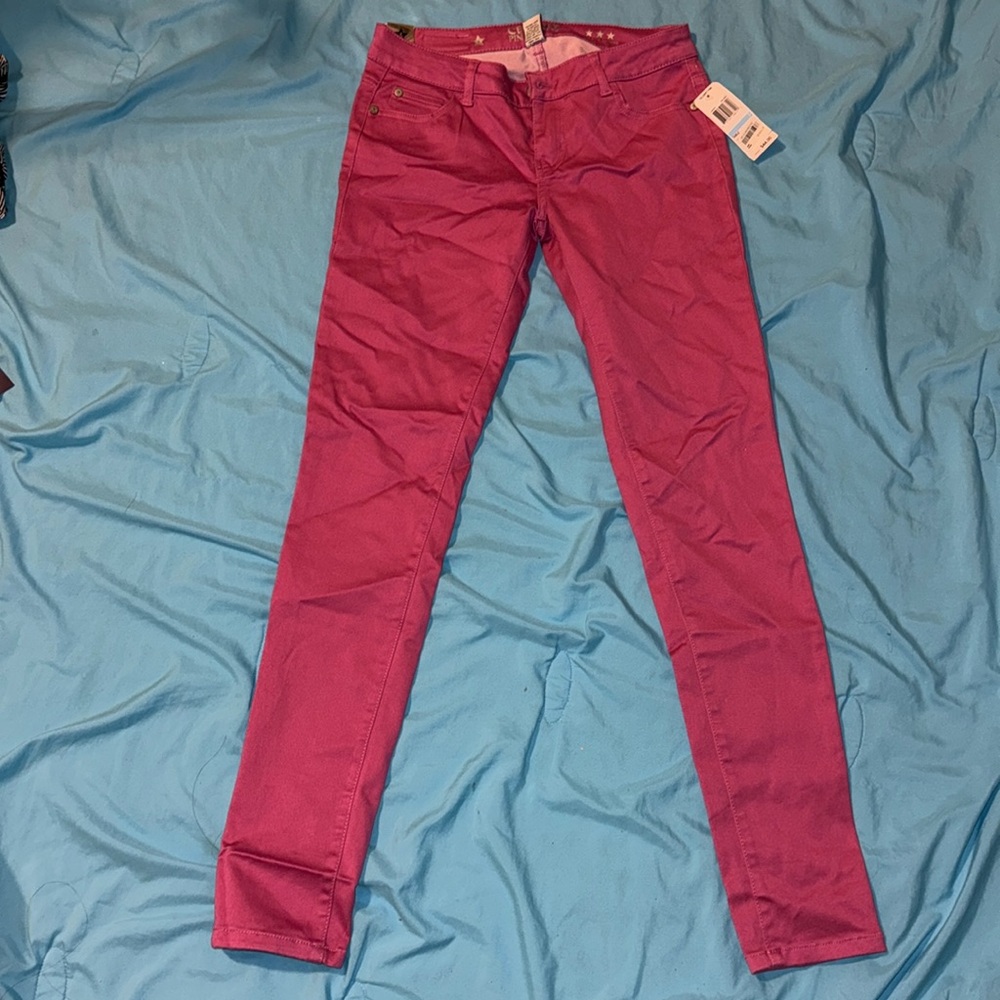 Celebrity pink skinny jeans